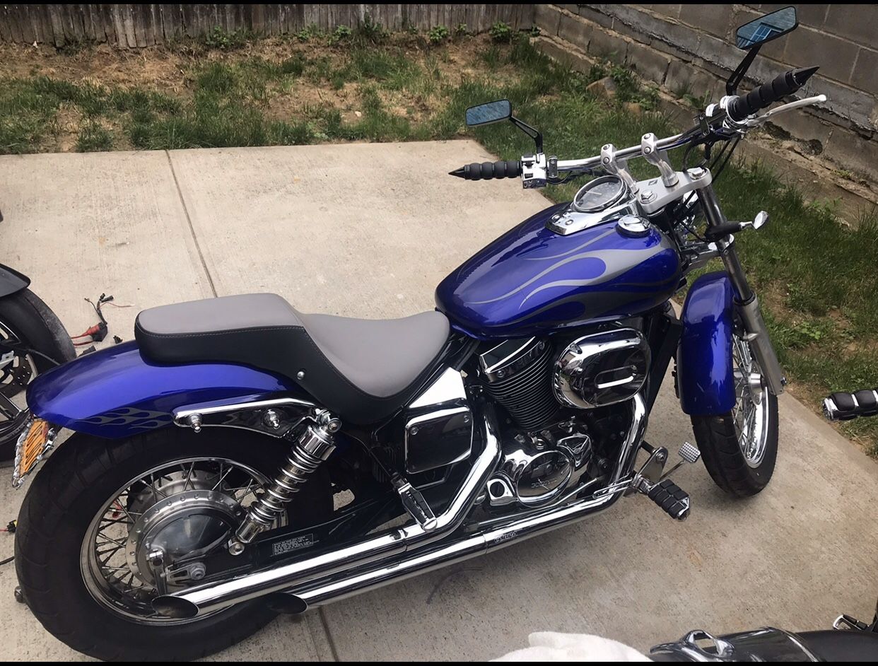 Honda shadow 750