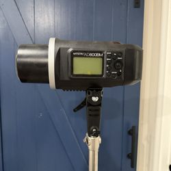 AD 600 Bm Strobe Light Photography