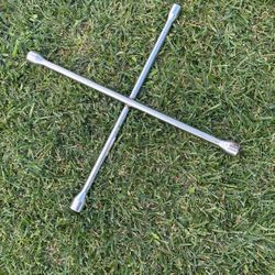 !!!TIRE WRENCH!!!!