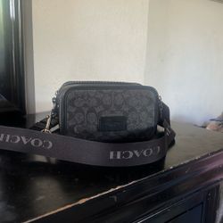 Coach Bag Men Or Women 