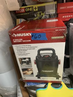 Husky 4 Gallon Wet/dry Vaccum