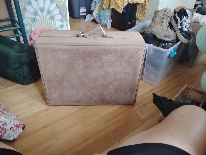 Beautiful Vintage Hartmann Halston 1970s Suitcase