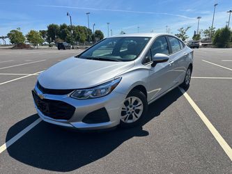 2019 Chevrolet Cruze - **1 owner 49k Miles**