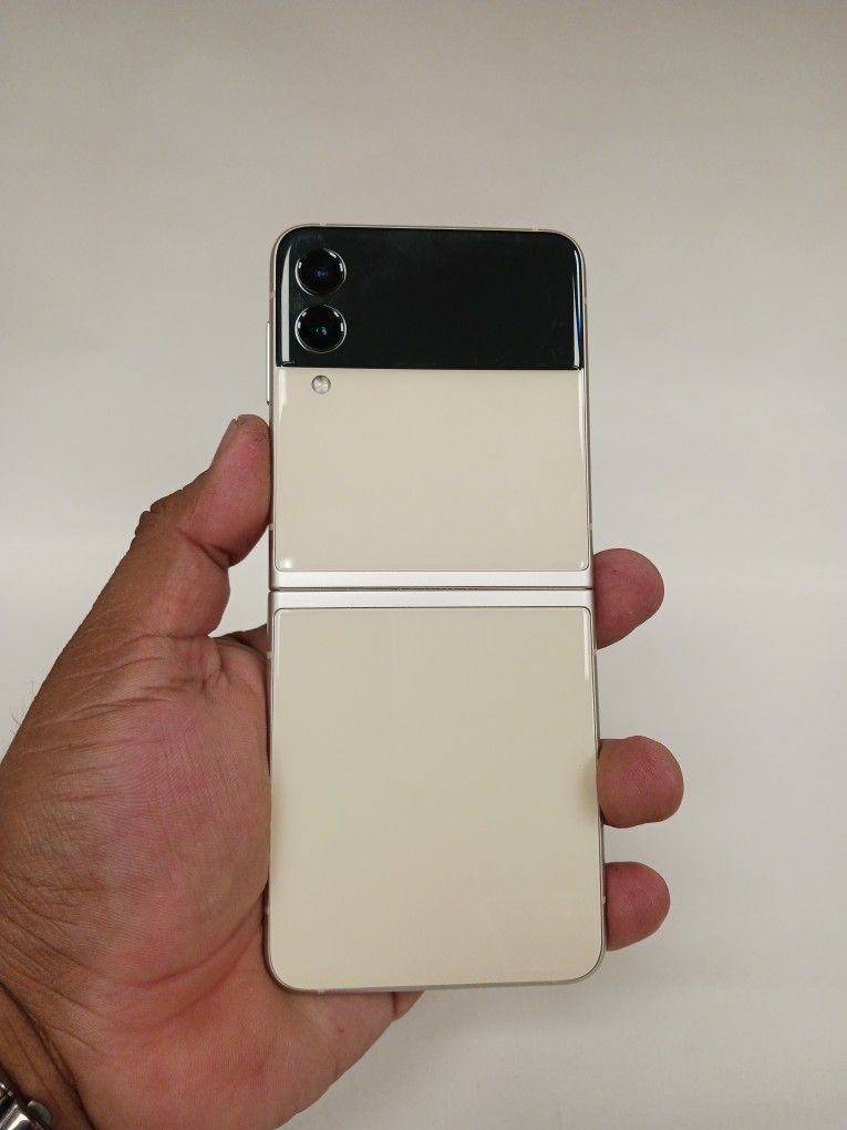 Samsu G Galaxy Z Flip 3 128gb Storage Unlocmed 80 Down Financing