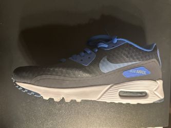 Nike Air Max 90 Ultra Essential (Size 8.5)