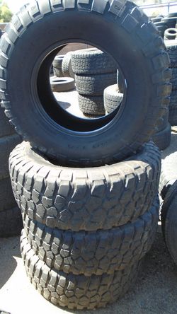 BF GOODRICH KM2 M/T * 35/12.5/17