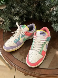NIKE DUNK LOW "EASTER CANDY" Size 9