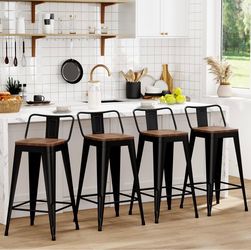 Set of 4 Industrial Bar Stools