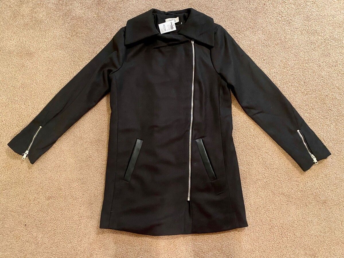New Women's Coat Size XL 