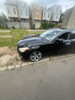 2012 Infiniti M37