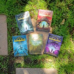 The Seven Wonders Series Books 1-5 
