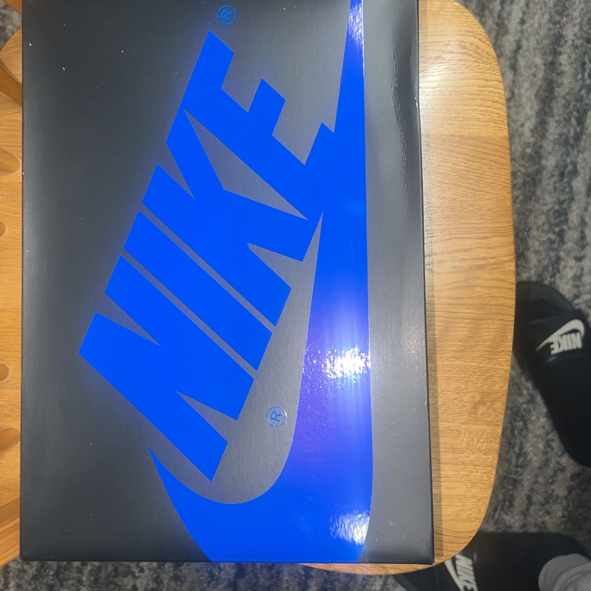 Air Jordan 1 Royal Reimagined 