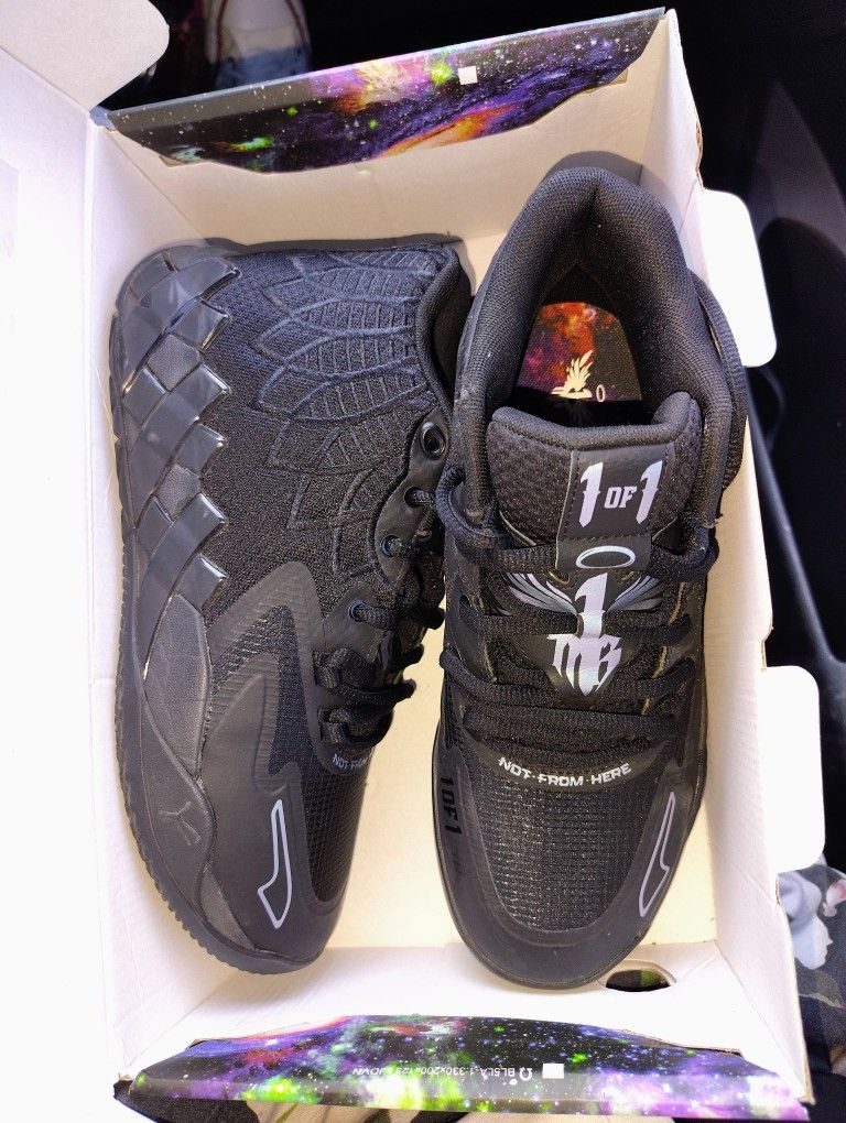 PUMA x LaMelo Ball MB.01 "Iridescent Dreams" USED IN BOX SIZE US 8