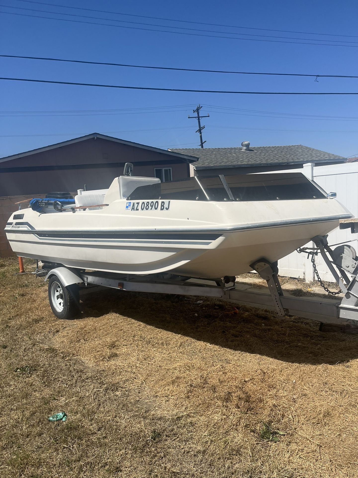 1982 Hurricane Deck Boat