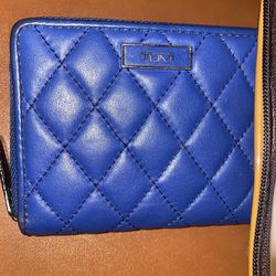 TUMI Woman’s Diamond Quilted Wallet In Blue