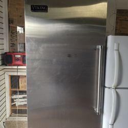 Viking Professional Freezer 30” Stainless Steel Refrigerator 