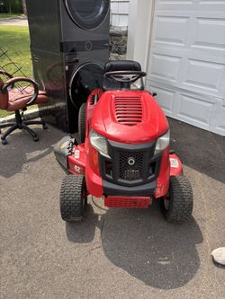 Troy Bilt Grass Cutter