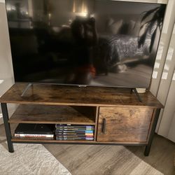 Modern Wooden TV Stand - Up To 50” TV