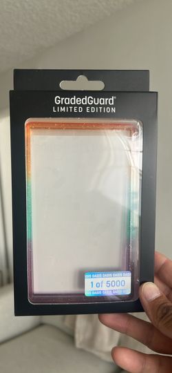 GradedGuard Oasis Limited Edition PSA Graded Card Case