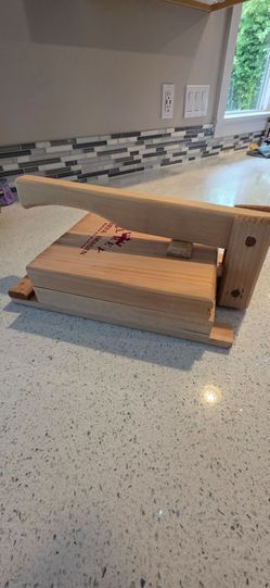 Tortilla Press