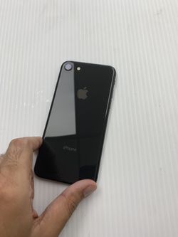 iPhone 8 unlocked all networks! 😍