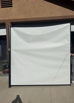 Projector Screen 84x84