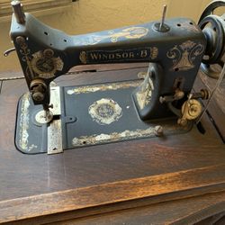 Wonderful Antique sewing machine WIth A Cabinet!