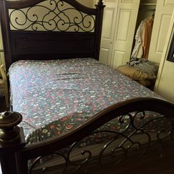 Queen Bed Frame 