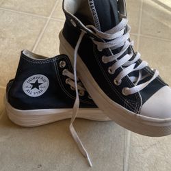 Converse Platforms Size 6 