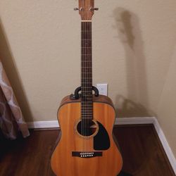 Fender Acustic Guitar With Two Cases 