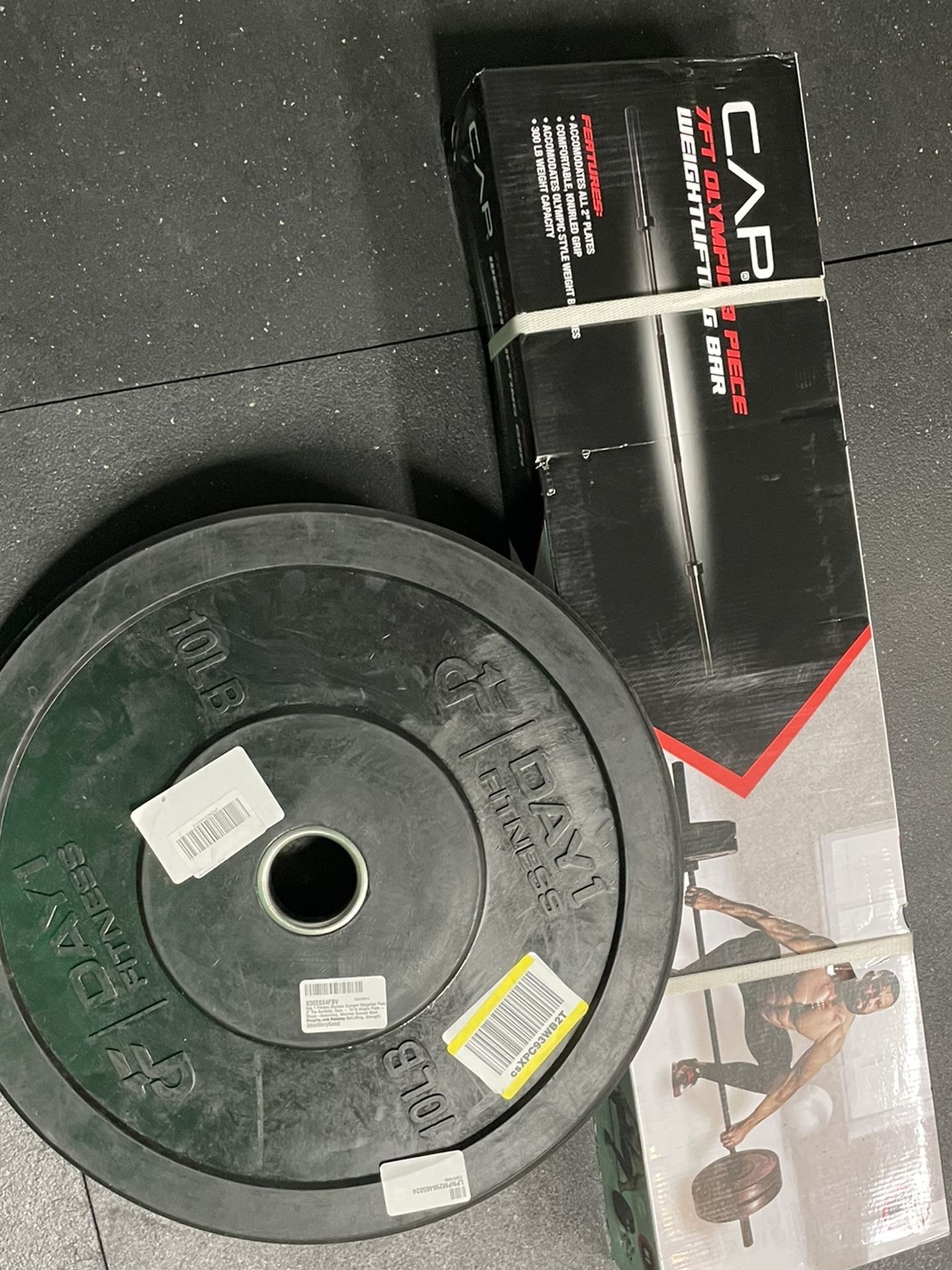 Olympic bar and 2x10, 2x5 bumpers. Economic set for beginners