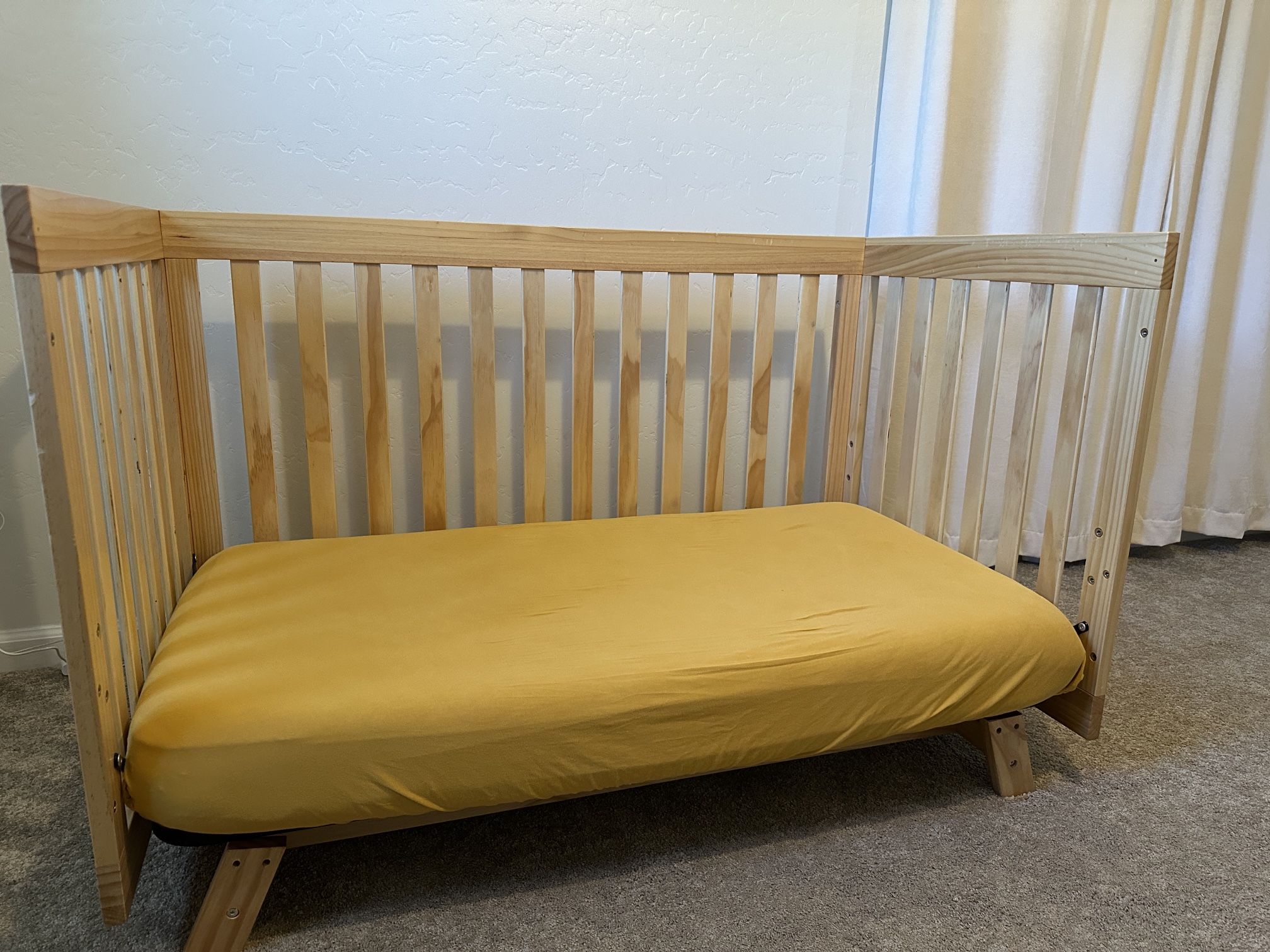 Beckett Convertible Crib!