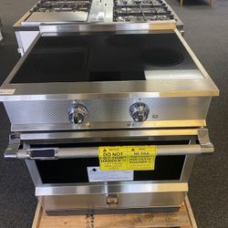 Hestan KRI Series  KRI30BK 30 Inch Freestanding Induction Range 