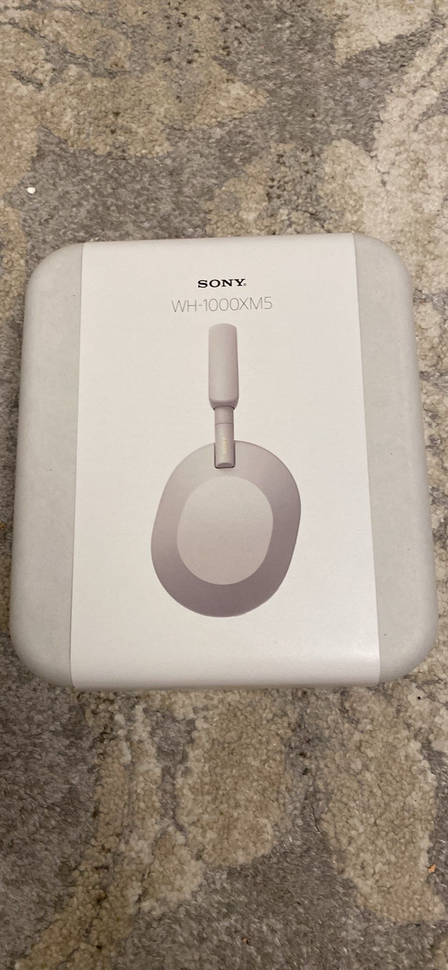 Sony WH-1000XM5 - Wireless Noise Cancelling Headphones- Silver -New