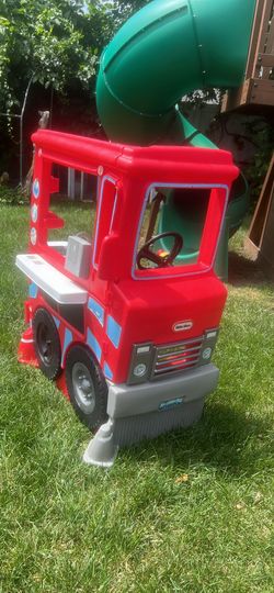 Little times fire truck kitchen
