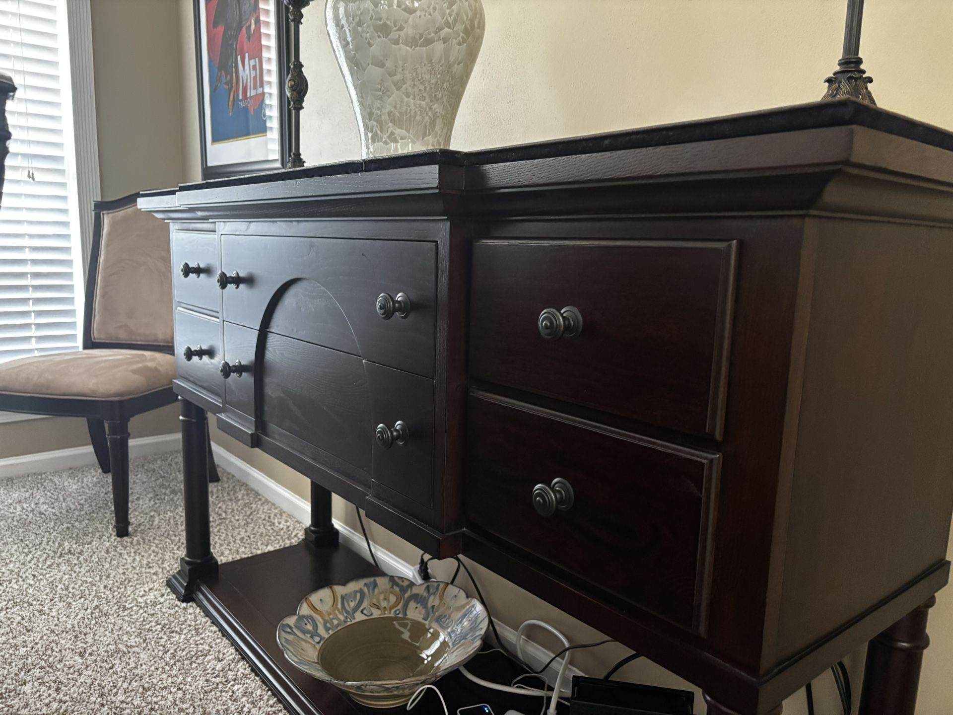 Kincaid Dining Room Set
