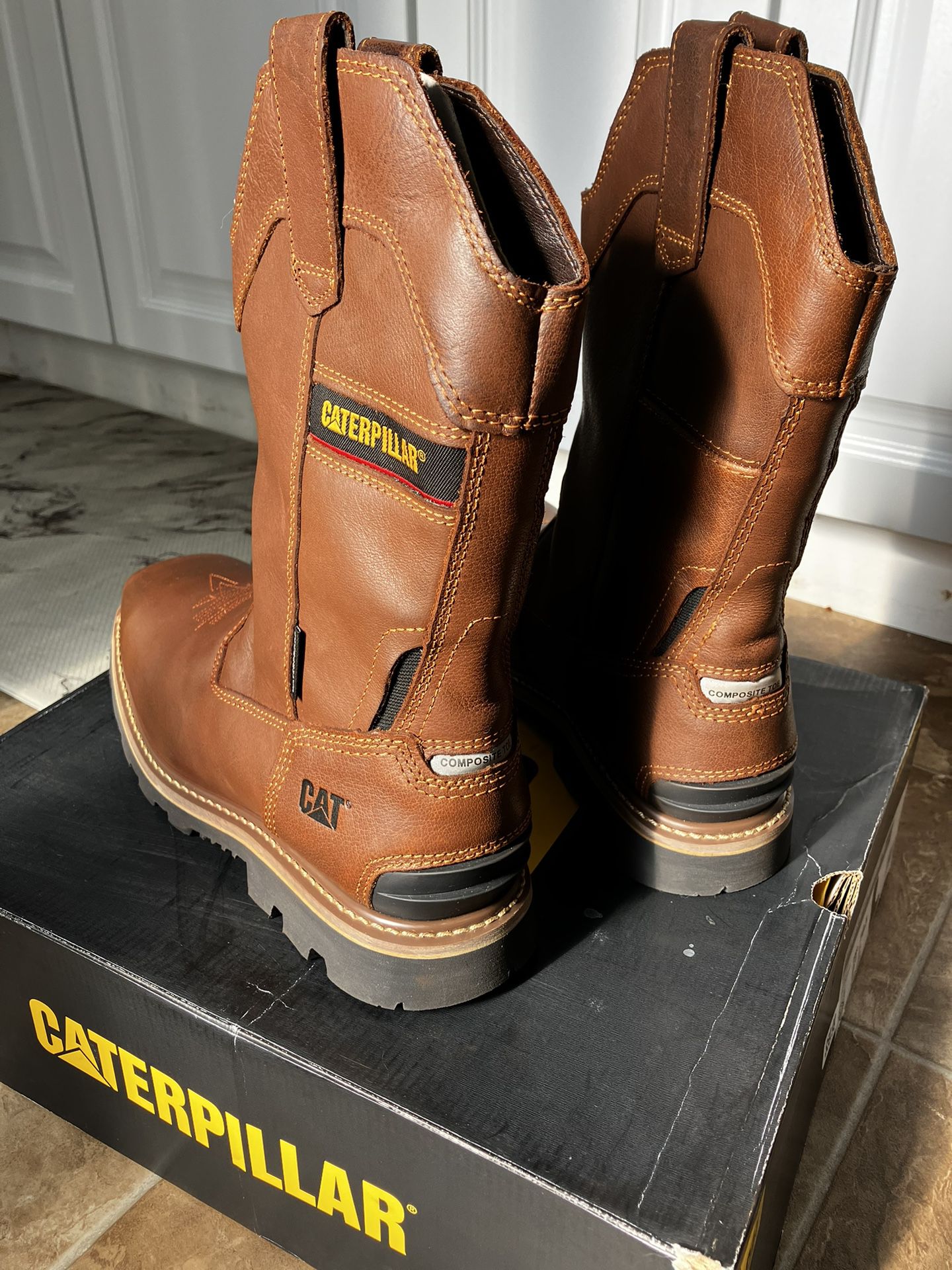 Brand new Men’s Steel Toe Waterproof Work Boots 10.5