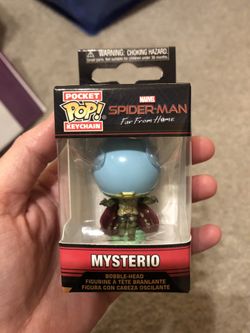 FUNKO MYSTERIO POCKET POP KEYCHAIN.New!