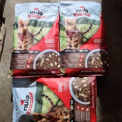 3x10lb Cat food new