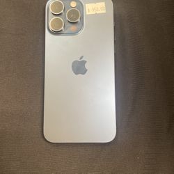 iPhone 15 Pro Max