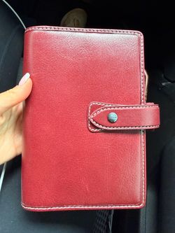 Filofax burgundy personal size