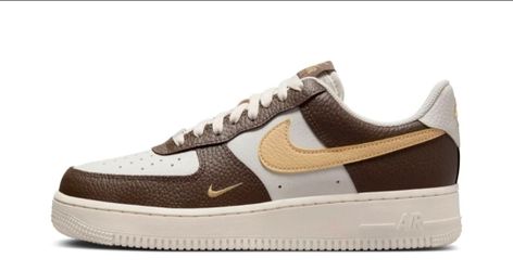 Nike Air Force 1 Low Brown Sneakers