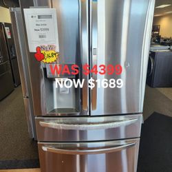 23 Cu. Ft. Smart Wifi Enabled Counter Depth Max French Door 