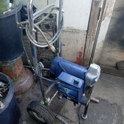 Paint sprayer airles graco 190
