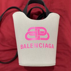Balenciaga Bucket Bag