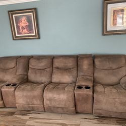 OBO Recliner Sofa With Four Reclining Chairs