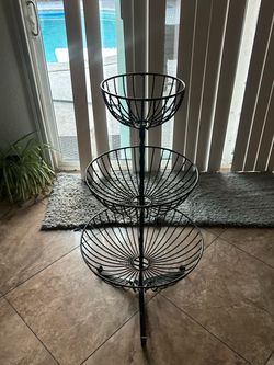 Kitchen, fruit and vegetable stand/holder