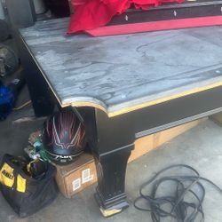 Mesa De Billar Está Desarmada, Ya No La Volví A Armar Está Completa, Si Alguien Se Interesa Por Ella Puede Venir A Recogerla