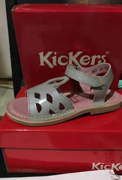 Kickers Coconut Silver Sandals girls 12