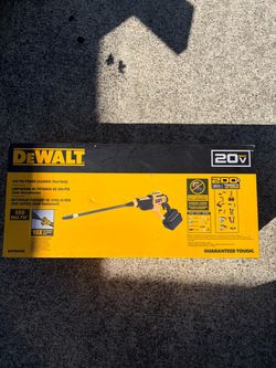 DeWalt 20V Portable Pressure Washer
